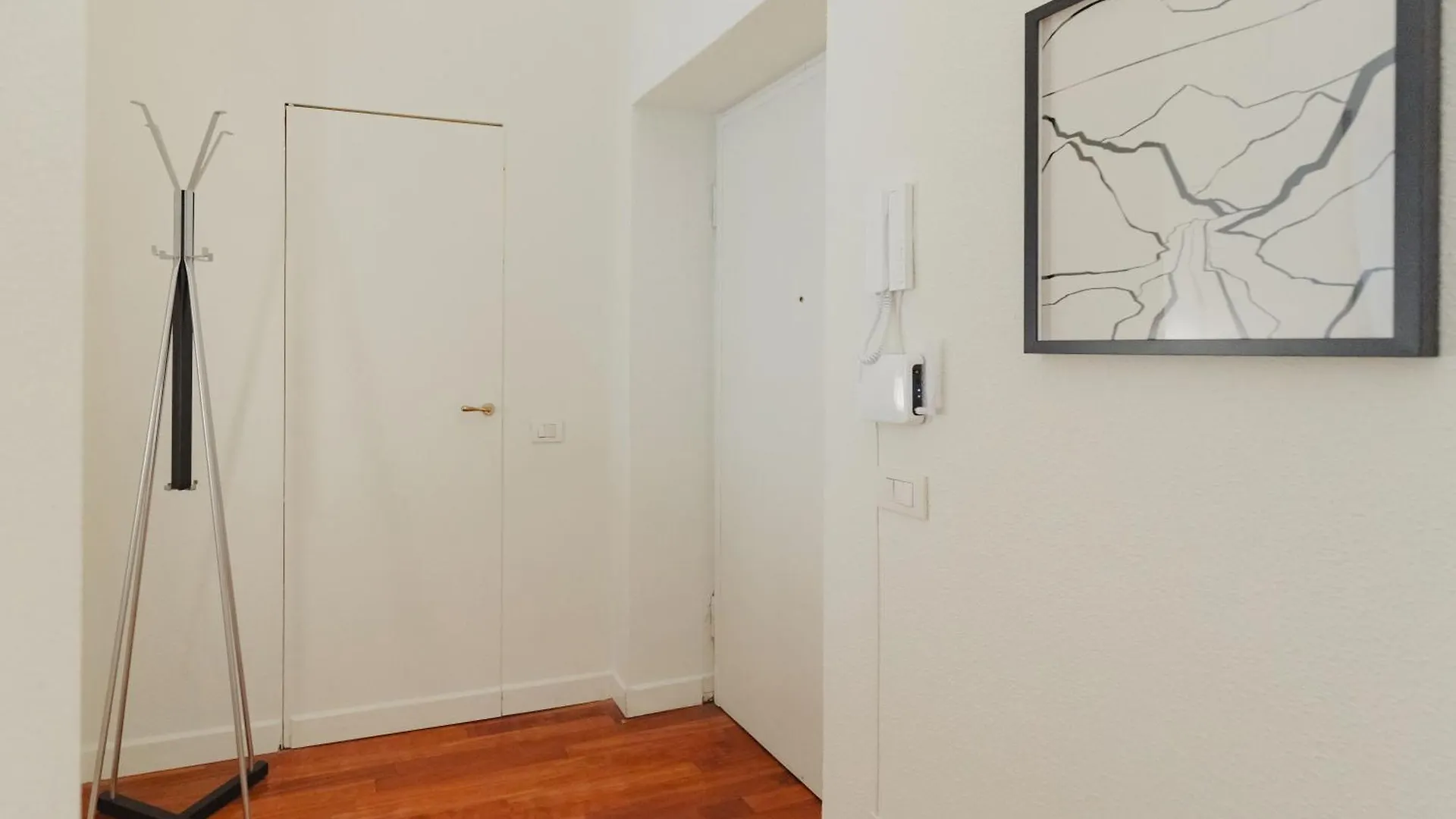 Gohost - Quiet, Bright & Stylish Flat In The Heart Of Milan Apartment Italy