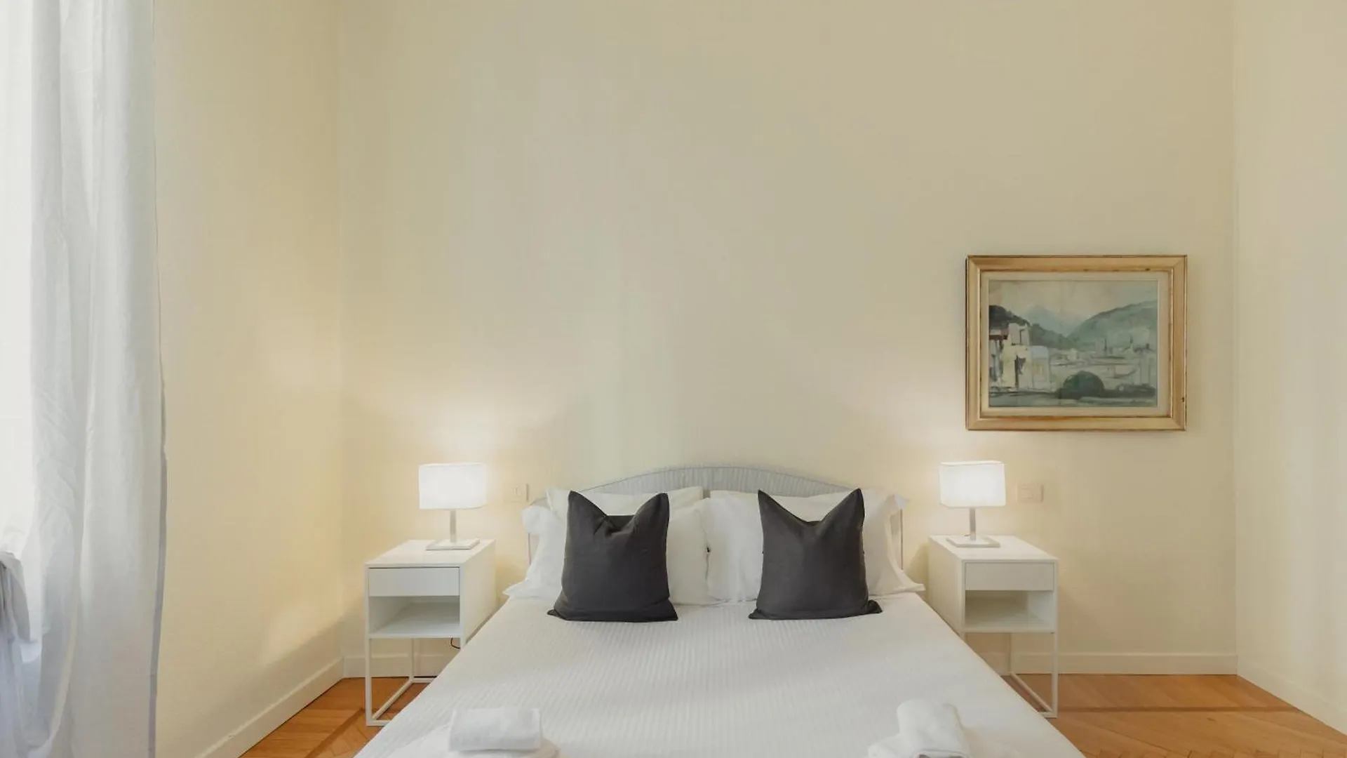 Gohost - Quiet, Bright & Stylish Flat In The Heart Of Milan Apartment